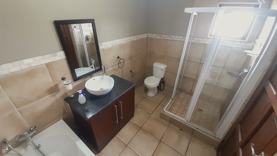 3 Bedroom Property for Sale in Melodie North West